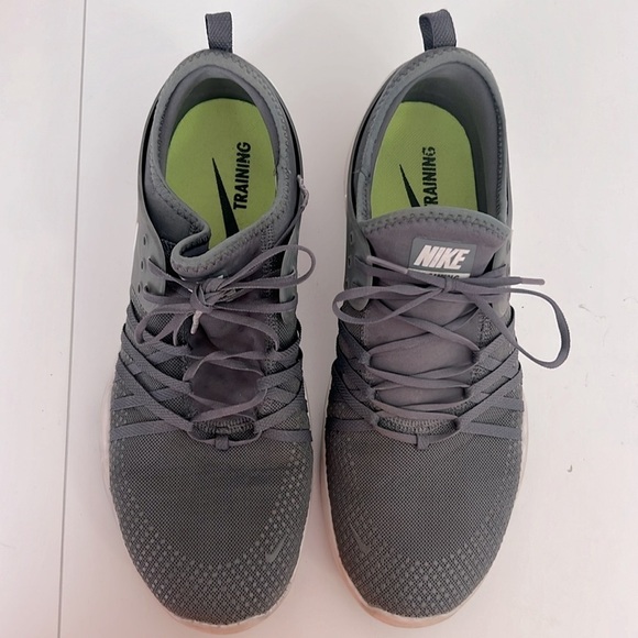 NIKE • Women’s Free Grey Training Running Athletic Tennis Shoes - Picture 10 of 10